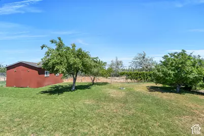 4382 W Cortney Dr, West Valley, UT 84120 - Photo 27
