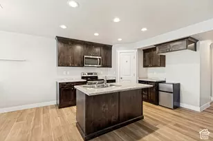 951 N Apple Seed Ln, Santaquin, UT 84655 - Photo 3