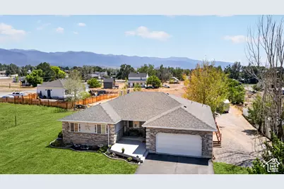 170 E 400 N, Mount Pleasant, UT 84647 - Photo 5