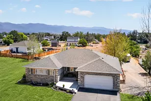 170 E 400 N, Mount Pleasant, UT 84647 - Photo 5
