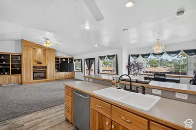 170 E 400 N, Mount Pleasant, UT 84647 - Photo 21