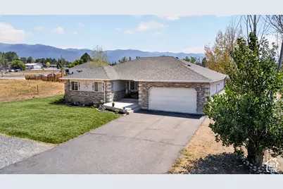 170 E 400 N, Mount Pleasant, UT 84647 - Photo 7