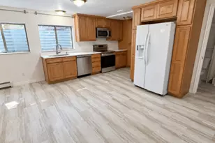 1806 E 9800 S, Sandy, UT 84092 - Photo 13