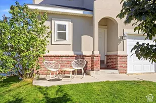 12649 S Diamondback Dr, Riverton, UT 84096 - Photo 3
