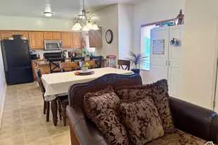 422 E 500 S, Vernal, UT 84078 - Photo 3