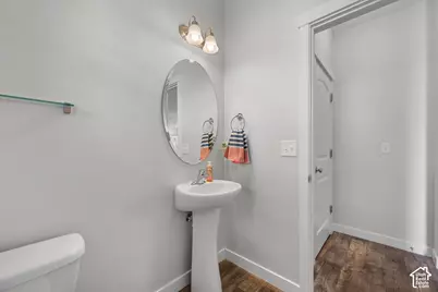 5667 W 3900 S, Hooper, UT 84315 - Photo 11