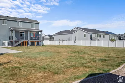 5667 W 3900 S, Hooper, UT 84315 - Photo 35
