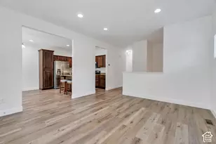 246 E Topspin Way, Lehi, UT 84043 - Photo 5