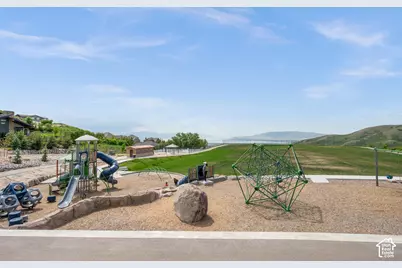 1382 E Elk Glen Dr, Draper, UT 84020 - Photo 11