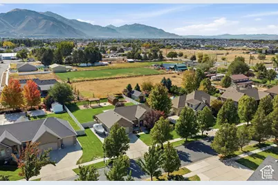 1447 W Meadow Ln, Mapleton, UT 84664 - Photo 49