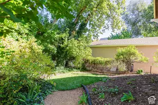 1555 E 900 S, Salt Lake City, UT 84105 - Photo 13