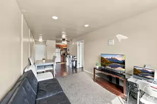 751 S 300 E, Salt Lake City, UT 84111 - Photo 9