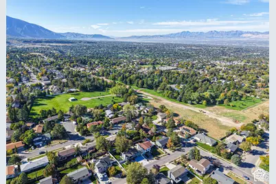3308 E Willow Ridge Rd S, Cottonwood Heights, UT 84121 - Photo 23