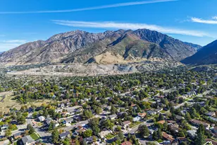 3308 E Willow Ridge Rd S, Cottonwood Heights, UT 84121 - Photo 25