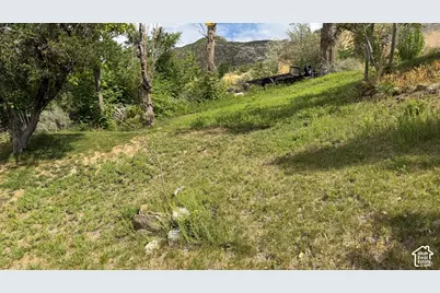 517 E 1400 N, Centerville, UT 84014 - Photo 31