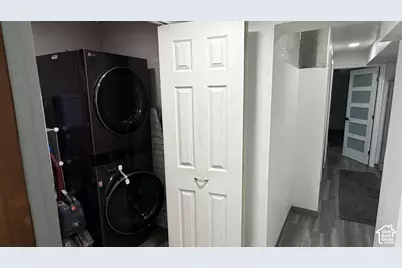 517 E 1400 N, Centerville, UT 84014 - Photo 33