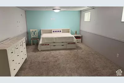 517 E 1400 N, Centerville, UT 84014 - Photo 11