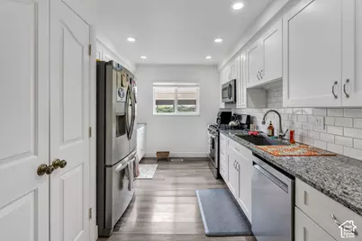 940 S 100 W, Orem, UT 84057 - Photo 3