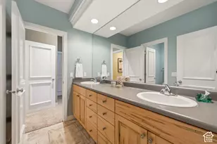 2351 E Royal Ln, Cottonwood Heights, UT 84093 - Photo 41