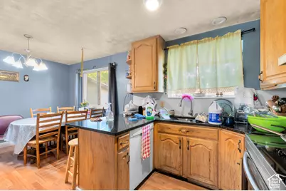 5426 S 5475 W, Salt Lake City, UT 84118 - Photo 9