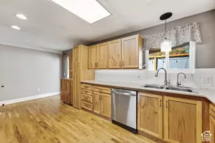 9626 S Flint Dr, Sandy, UT 84094 - Photo 21