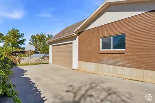 9626 S Flint Dr, Sandy, UT 84094 - Photo 69