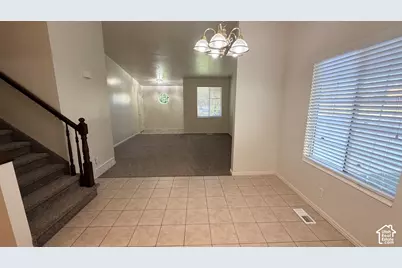 404 S Main St, Kaysville, UT 84037 - Photo 5