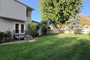 404 S Main St, Kaysville, UT 84037 - Photo 13