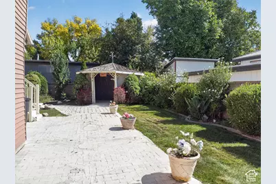 712 E Arrowhead Ln, Murray, UT 84107 - Photo 27