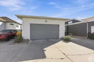 1054 W Albion Way, Bluffdale, UT 84065 - Photo 43