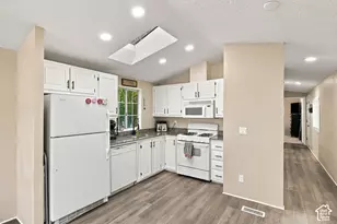 4641 S Mount Baldy Dr W, Taylorsville, UT 84123 - Photo 9