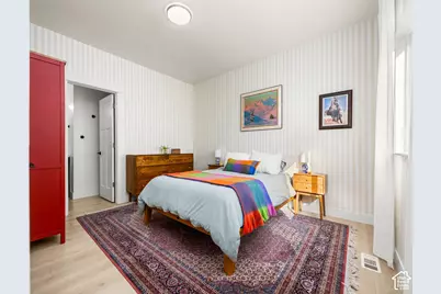 881 W 200 S, Provo, UT 84601 - Photo 15