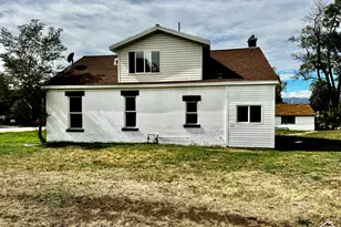 443 E 100 N, Mount Pleasant, UT 84647 - Photo 3