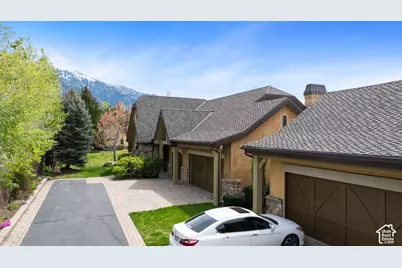 3168 E Bavarian Ct, Sandy, UT 84093 - Photo 3
