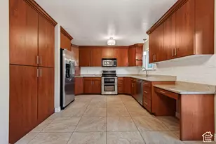 928 E 1100 N, Orem, UT 84097 - Photo 11