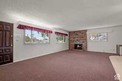 690 N 120 E, Orem, UT 84057 - Photo 5