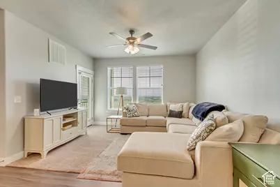 927 W Coral Charm Way #M202, Saratoga Springs, UT 84045 - Photo 3