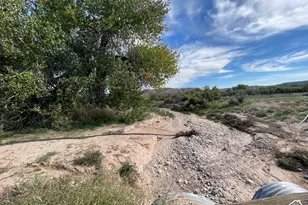 70 E Horseshoe Bend Rd, Vernal, UT 84078 - Photo 41