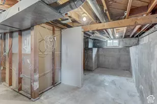 4671 W 5215 S, Kearns, UT 84118 - Photo 15