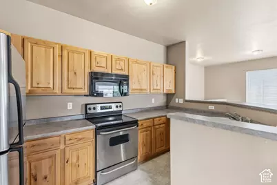 12802 S Timber Run Dr, Riverton, UT 84065 - Photo 3