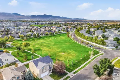 12802 S Timber Run Dr, Riverton, UT 84065 - Photo 29