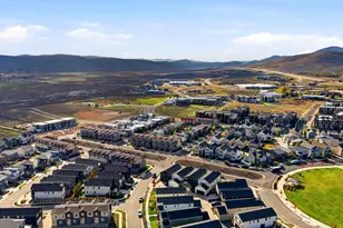 1281 N Village Trl W, Park City, UT 84098 - Photo 47