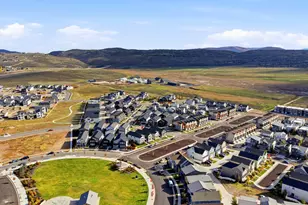 1281 N Village Trl W, Park City, UT 84098 - Photo 25