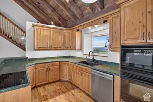 16 N Porcupine Ln, La Sal, UT 84530 - Photo 19