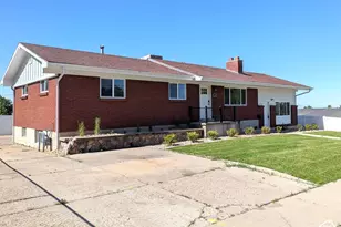 360 E 400 N, Centerville, UT 84014 - Photo 3