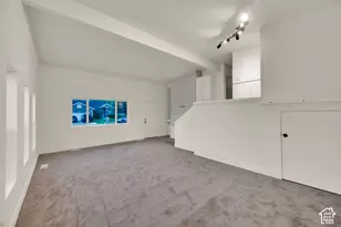360 E 400 N, Centerville, UT 84014 - Photo 11