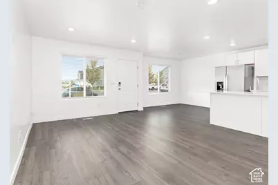712 W 1870 S #1029, Provo, UT 84601 - Photo 3