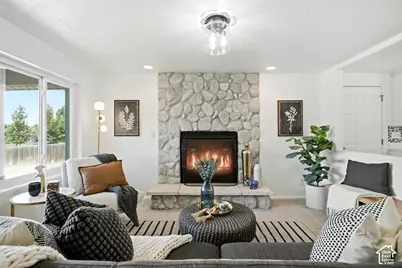 8065 S 830 E, Sandy, UT 84094 - Photo 3