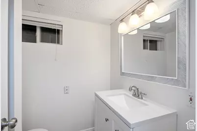 8065 S 830 E, Sandy, UT 84094 - Photo 37