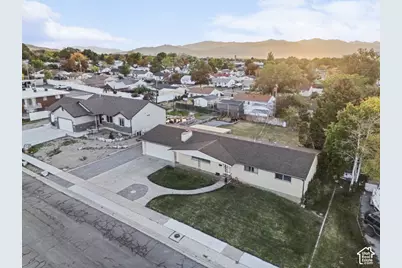 230 Fairlane Dr, Tooele, UT 84074 - Photo 45
